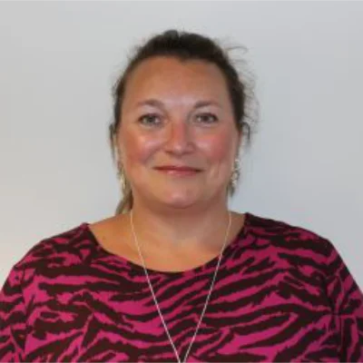 Sarah Hayden head shot